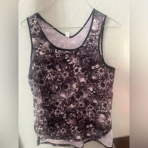 Lululemon Athletica Black and Gray Floral Tank Top